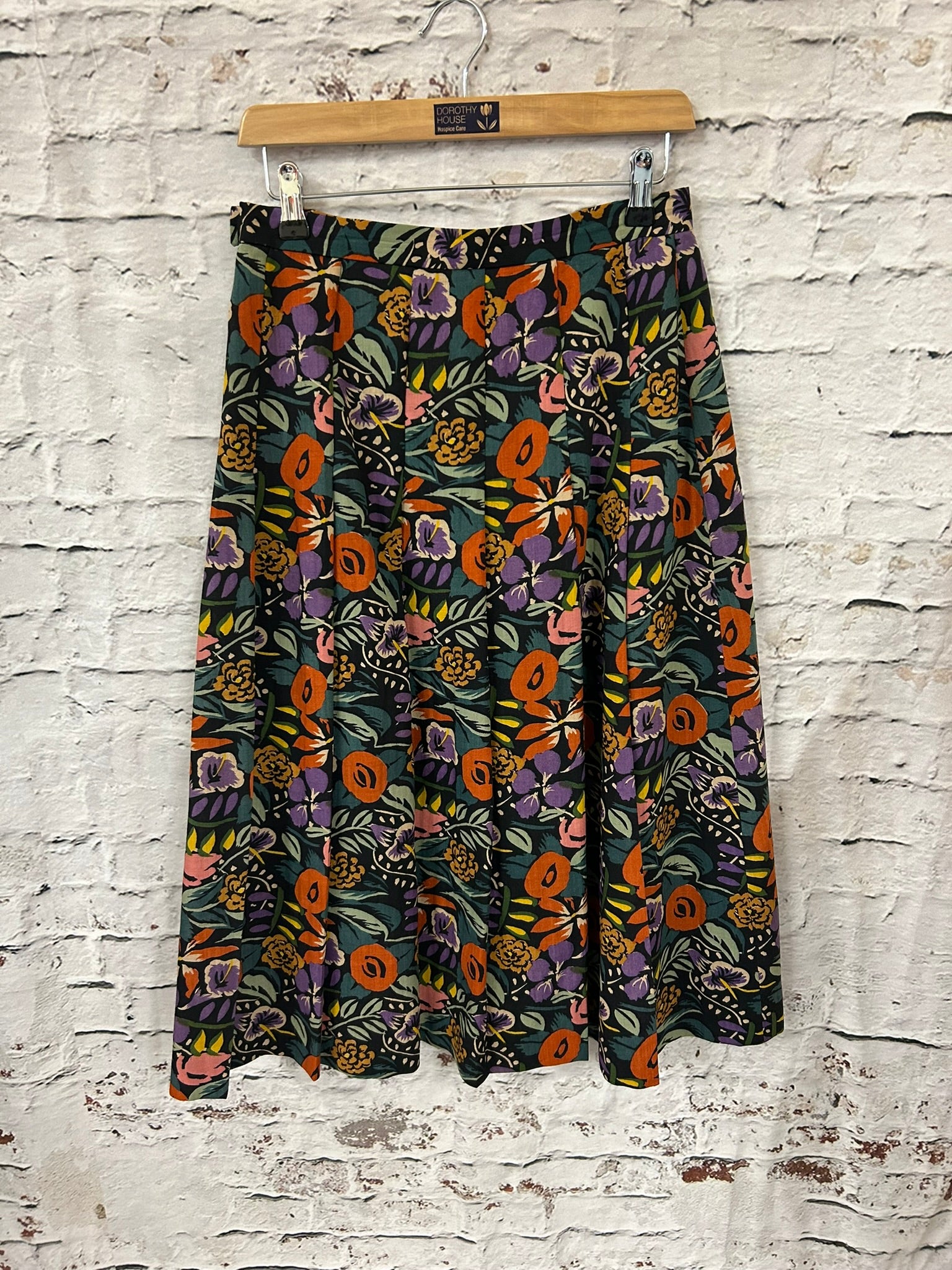 Black midi 2024 skirt size 12