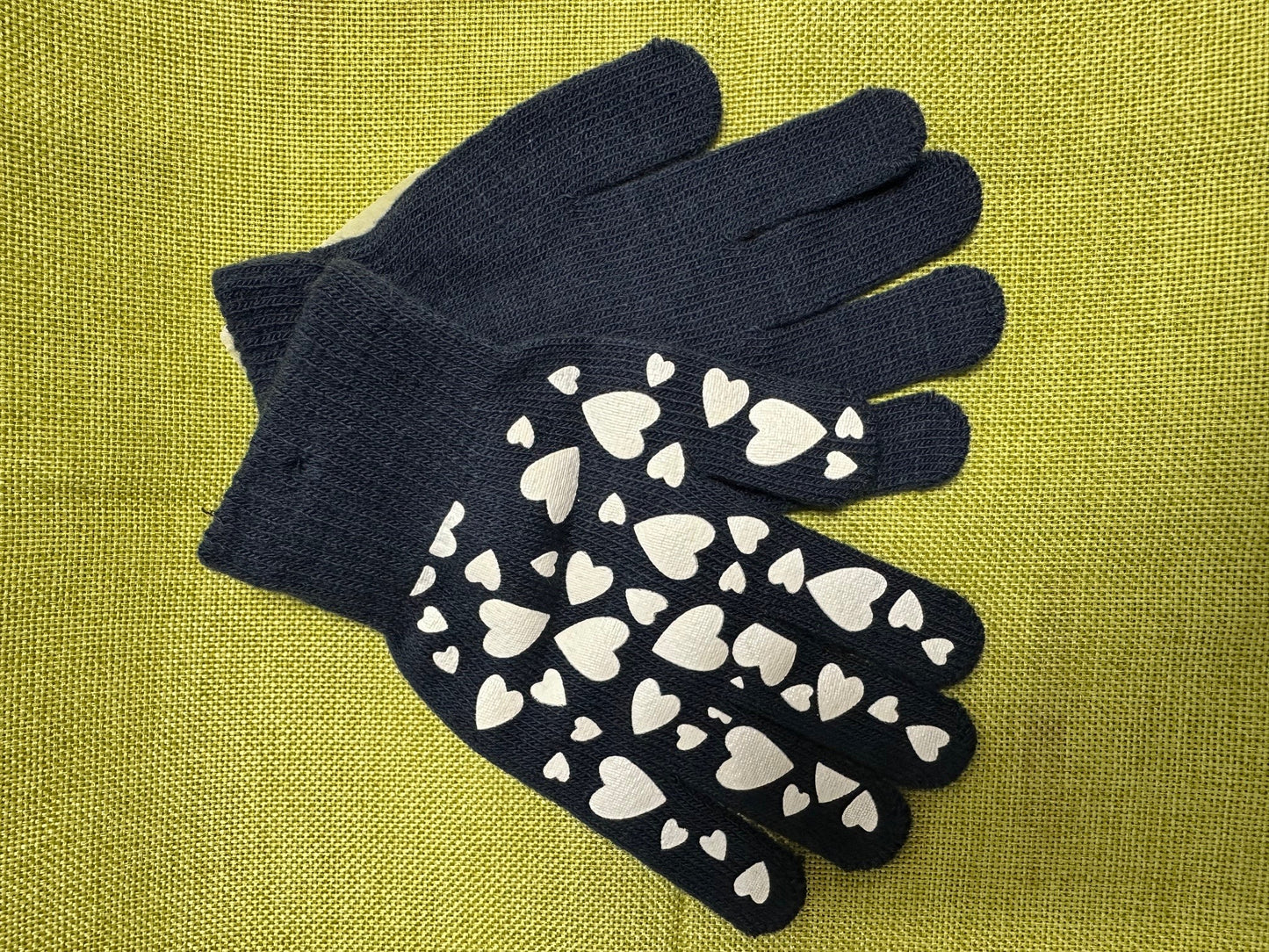 Childrens Glow in the Dark Gloves - 5 Colour Options