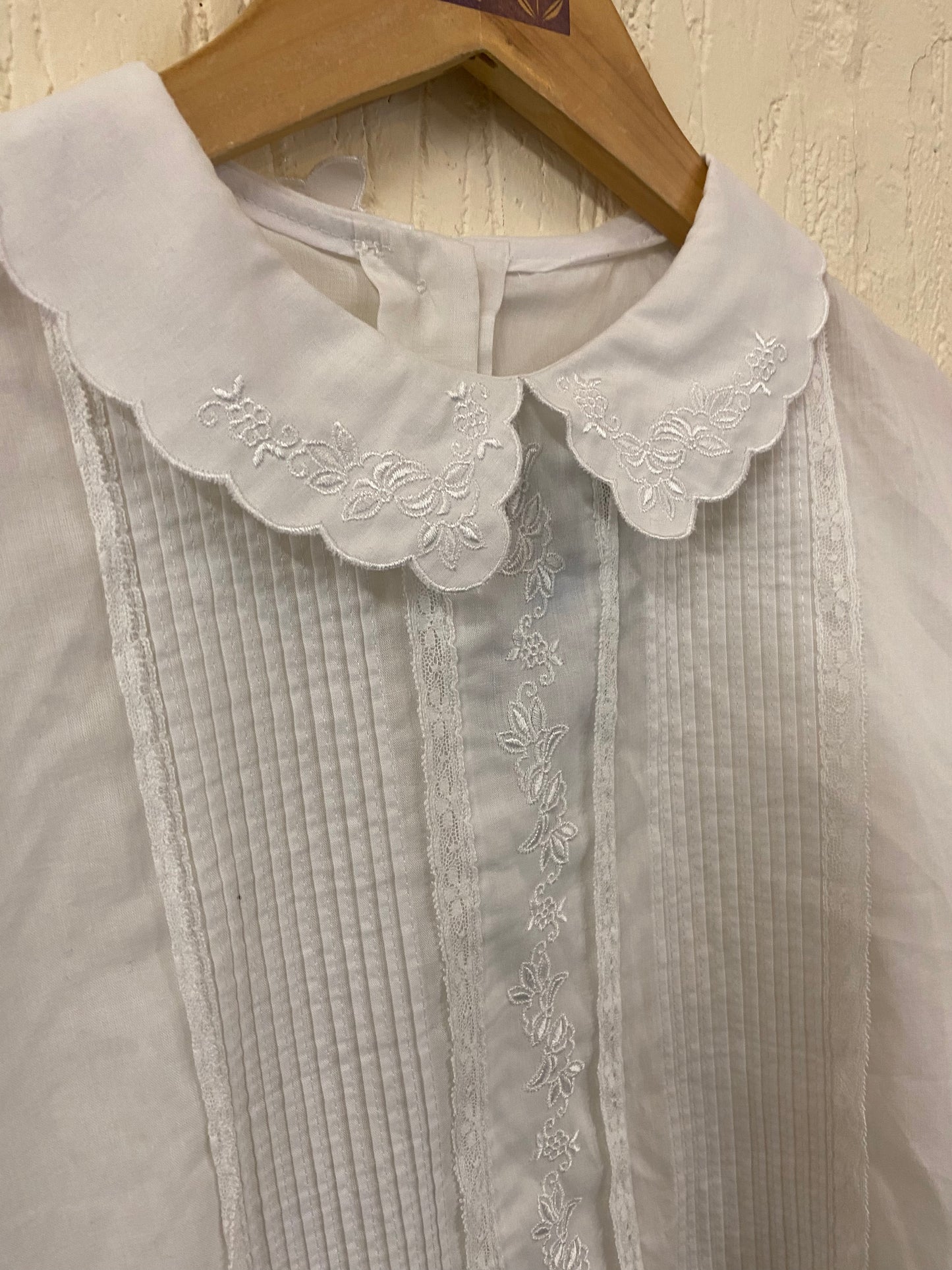 Vintage St Michael White  Blouse with Pin Tucks and Lace Collar Size 14
