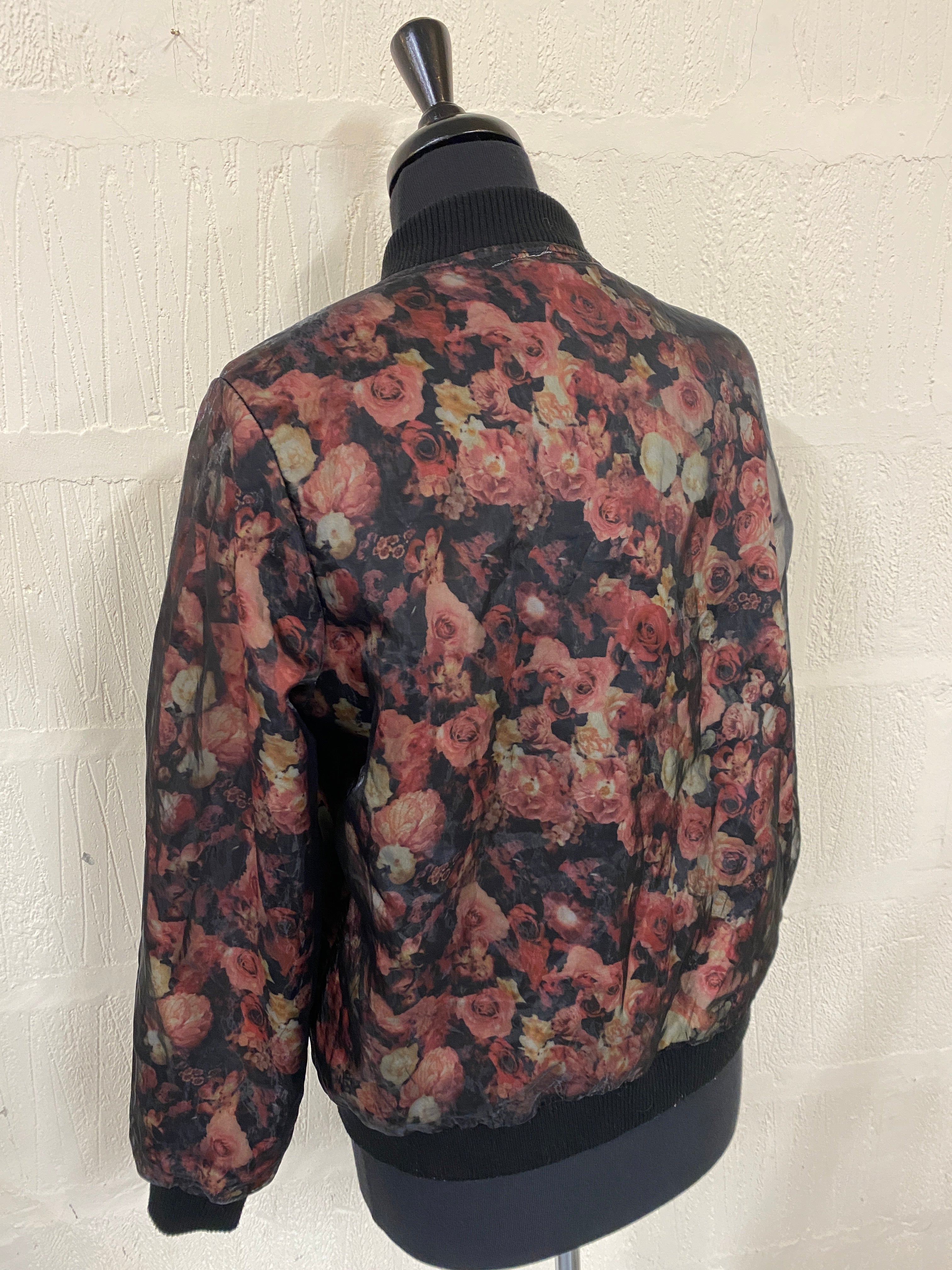 Mesh sales floral jacket